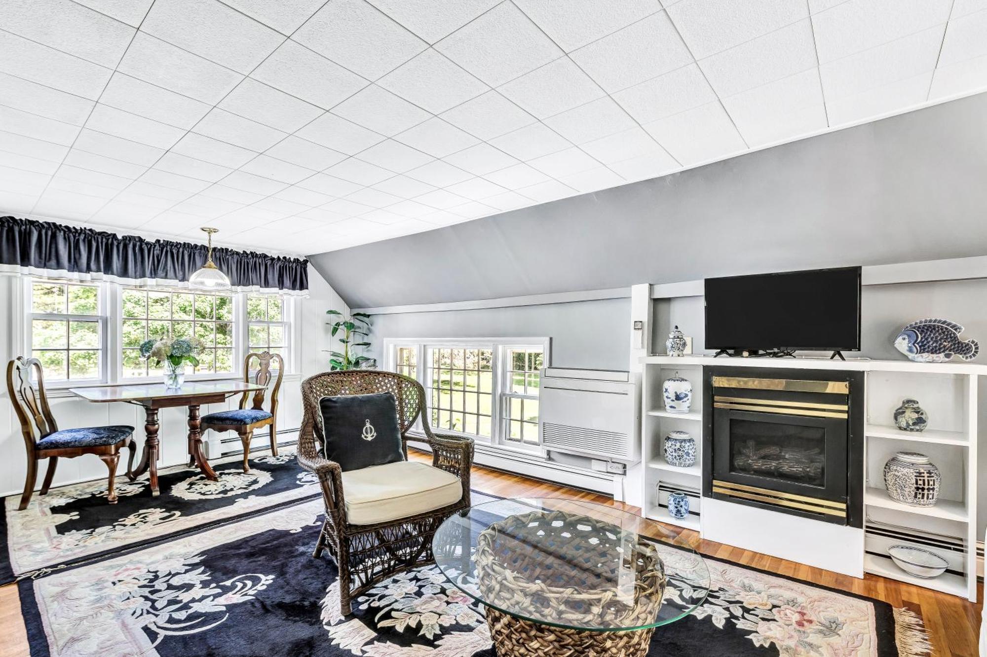 The Whalewalk & Bed & Breakfast 3*