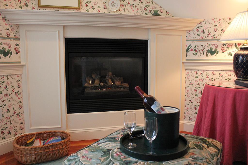 The Whalewalk & Bed & Breakfast