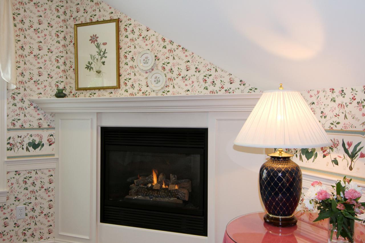 The Whalewalk & Bed & Breakfast